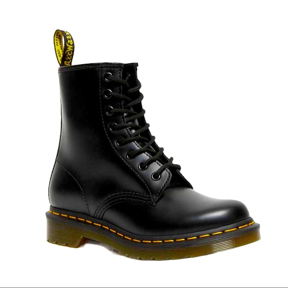 Dr. Martens Shoes - Dr Martens 1460 Smooth Combat Boots Leather Black